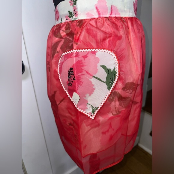 Vintage Floral Red & Pink Apron - Reversible NWT - Picture 4 of 11